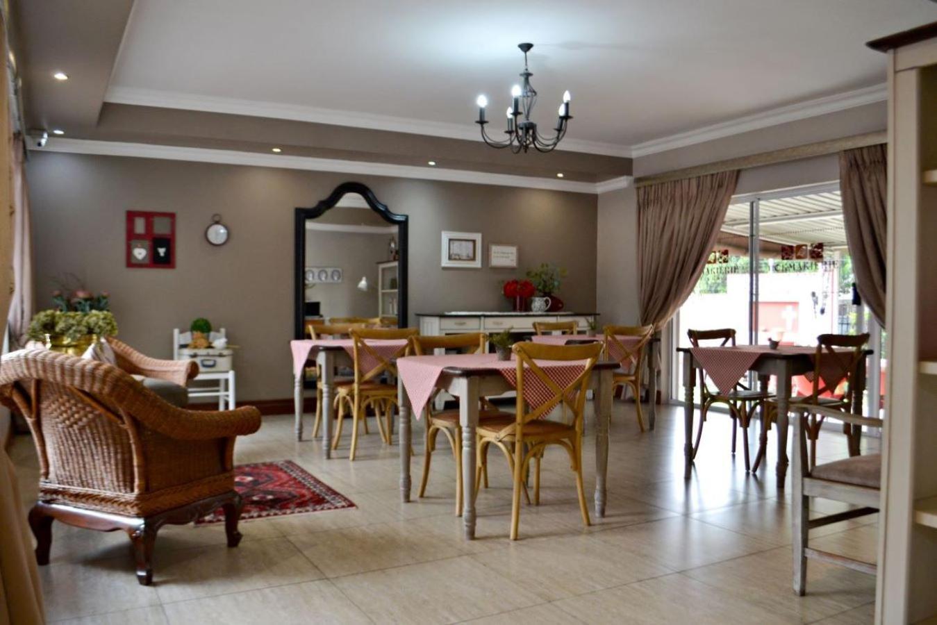 Bokmakierie Gastehuis Emalahleni Pty Ltd Exteriér fotografie